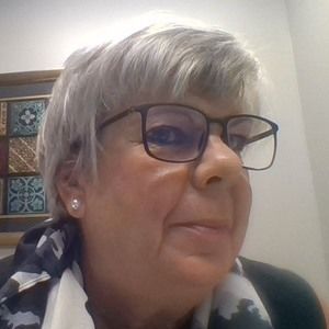 Meet your Posher, Dian